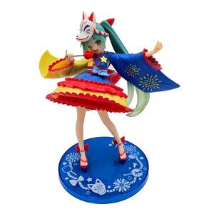 Taito Hatsune Miku Figurine 2nd Season Summer Action Figure Read